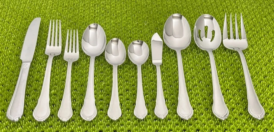 Cubiertos Hampton Silversmiths LAUREN acero inoxidable esmerilado 18/10 SMART CHOICE E76G Foto 1 de 1