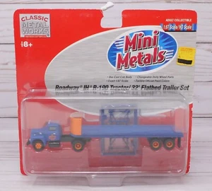 Mini-Metals 31122 Roadway Express IH R-190 Tractor & 32' Flatbed Trailer Set, HO - Picture 1 of 3