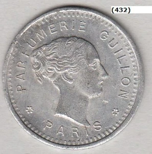 VTG PARFUMERIE GUILLON PARIS FRANCE PERFUME POLVOS FLORES DE LA PLATA COIN TOKEN - Picture 1 of 7