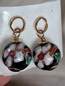 Orecchini pendenti oro giallo 14 kt cloisonne nero floreale esaltatori 2 disponibili - Foto 1 di 22
