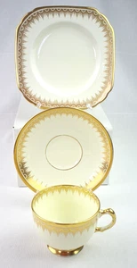Tuscan China Plant Pattern Teatime Trio Vintage Art Deco Cup Saucer Side Plate - Picture 1 of 17