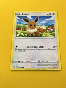 Pokemon Juego de Cartas Coleccionables Espada Escudo Fusión Golpe Común No Holo Casi Nuevo/M LP Eevee 205/264 - Imagen 1 de 1