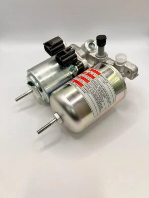 GENUINO TOYOTA PRIUS 10-15 PRIUS CONJUNTO DE BOMBA DE REFUERZO DE FRENO 47070-47060 OEM Foto 1 de 3