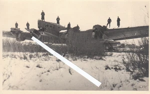 Foto AK Flugzeug Absturz 2. Weltkrieg - Bild 1 von 1