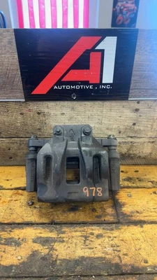 Pinza de freno conductor izquierdo Dodge Challenger 2009-2023 Foto 1 de 4