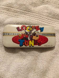 Vintage Armitron Looney Tunes Collectibles Watch Case Tin 1994 (Empty) - Picture 1 of 4