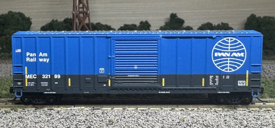 N Scale - FVM 8021-4 PanAm (MEC) FMC 5347 Single Door Boxcar MEC32189 N13122 - Image 1 of 1