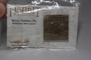 The Hobbit An Unexpected Journey World Premiere Souvenir Pin - Picture 1 of 2