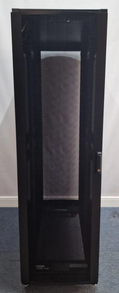 Emcore 19" 600mm x 1200mm Networking Server Rack Cabinet 42U Black With Sides - Image 1 of 4
