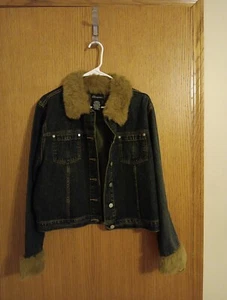 Juniors XL size 15 Ladies "No Boundaries" Stretch Denim Jacket w/ Faux Fur Trim - Picture 1 of 9