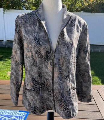 Elementz Petite Women's Snake Skin Pattern Short Jacket, size Large - Image 1 of 4