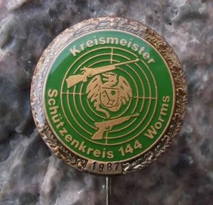 1987 Germany 144 Calibre Rifle Pistol Shooting Competition Gun Bronze Pin Badge - Picture 1 of 2
