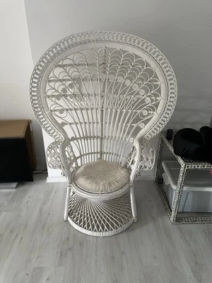 Rattansessel, Pfauenthron-Sessel, weiß, neuwertig, wunderschönes Muster - Bild 1 von 4
