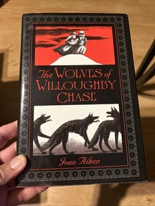 Die Wölfe von Willoughby Chase von Joan Aiken. SIGNIERT. HCDJ, 1962. - Bild 1 von 4