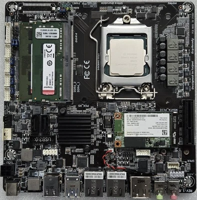 Placa madre Gigabyte GA-IMB370TN con Intel Celeron G4900, 8 GB DDR4 RAM, 120 GB SSD Foto 1 de 4