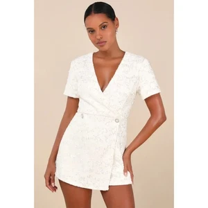 Vestido Mameluco Lulus Lentejuelas Blanco Marfil Manga Corta Fiesta Cóctel L Nuevo con Etiquetas - Imagen 1 de 13