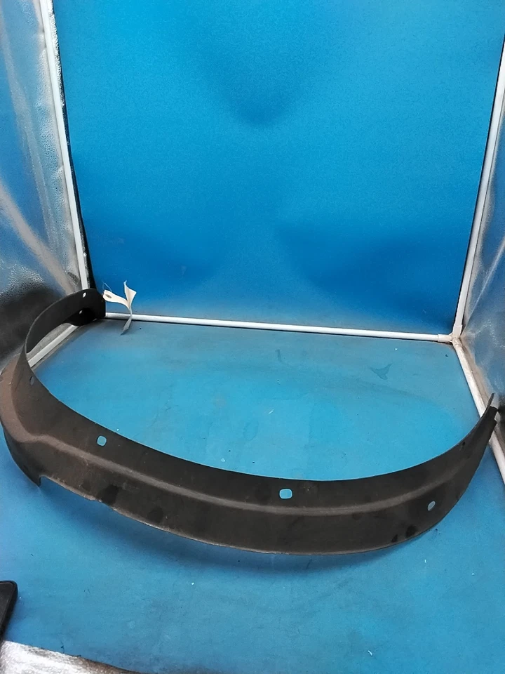 15642227 1985-94 CHEV ASTRO GMC SAFARI LH FENDER EXTENSÃO INTERNA DA CASA DO LEME - Imagem 1 de 3