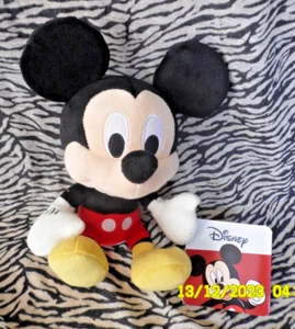 P6/  DISNEY DOUDOU PELUCHE  SOURIS MICKEY SHORT ROUGE 20CM ASSIS 100% NEUF - Picture 1 of 2
