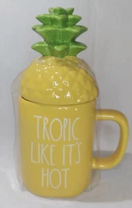 New Rae Dunn TROPIC LIKE IT'S HOT Figural Pineapple Topper Mug with Lid Coffee - Picture 1 of 1