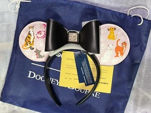 2024 Disney Parks Dooney & Bourke Cats Marie Cheshire Minnie Ear Headband BNWT - Picture 1 of 11