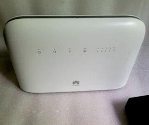 Routeur Sim Box 4G Huawei 4G+ B715s-23c - Zdjęcie 1 z 3