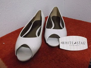 PAR DE PUNTERAS PLANAS ABIERTAS DE MARFIL ""BLANCO CIERVO"" PARA DAMA (.ZAPATOS) - Imagen 1 de 5