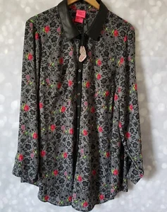 Betsey Johnson Tunika Bluse Georgette GRÖSSE 2X Rosen Blumenschädel - Bild 1 von 12