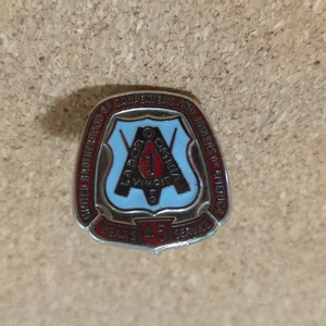 United Brotherhood of Carpenters & Joiners of America 45 Years Lapel Pin Back - Picture 1 of 3