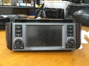 Land Range Rover L322 Board Monitor Display 462200-5472 - Picture 1 of 7