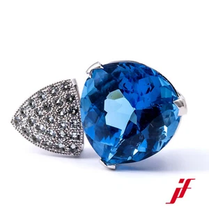 Colgante 14K/585 Wg - 1 Londres Topacio Azul Con Blanca Como Akzentbesatz 9,3 G - Imagen 1 de 4