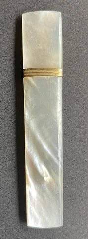 Antique c.1820 French Palais Royal Sewing Needle Case, Etui, 18k Mother of Pearl Cover
