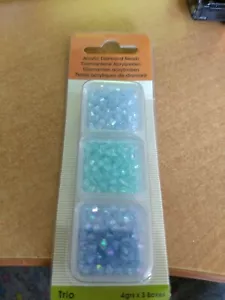 3 SCATOLE CON 4 MM ACRILICO FORMA DIAMANTE 4GSM. PER SCATOLA (K) - Foto 1 di 2