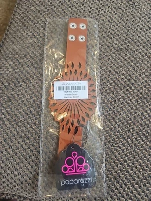 Pulsera Urbana Paparazzi Marrón Flor Silvestre Jardín 9" Largo A Presión 2 Tallas Cuero Foto 1 de 4