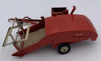Vintage 1950's Tru-Scale Pull Type Combine 1/16 Scale Toy Farm Implement  - Image 1 of 4