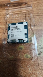 AMD Ryzen 7 7800X3D 8-Core 16-Thread CPU 4.2GHz AM5 Socket - Afbeelding 1 van 1