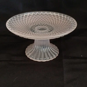 Vintage Pedestal Torte Plate Small Cake Stand Pink Glass - Bild 1 von 8