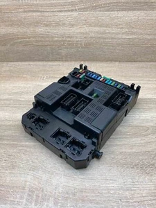 9636760580E 9644098180 Valeo Peugeot 307 Body Control Module Junction Box - Picture 1 of 7