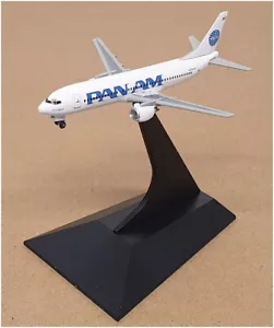 Dragon Wings 1/400 Scale 55092 - Boeing B737-4Q8 Aircraft Pan Am N406KW - Picture 1 of 5
