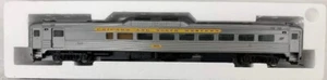 HO Scale Walthers Proto 1000 920-35302 RDC-2 Coach Baggage Car CNW 9935 - Picture 1 of 7