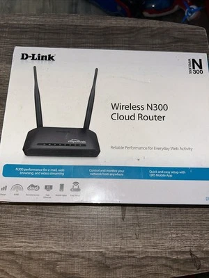 D-Link | Model: DIR-605L | 300 Mbps 4-Port 10/100 Wireless N Router - Image 1 of 4