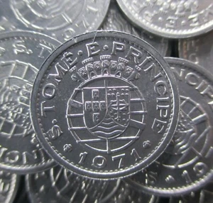 LOTE DE 50 MONEDAS PORTUGUESAS DE SANTO TOMÁS PRÍNCIPE X 10 CENTAVOS 1971 SIN CIRCULAR KM 15a - Imagen 1 de 4