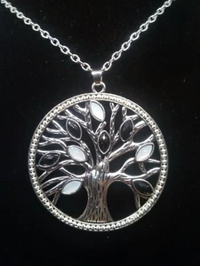 Collana con ALBERO VITA bianco e nero FENG SHUI CHAKRA WICCA BIO ESOTERICO BUDDA - Imagen 1 de 3