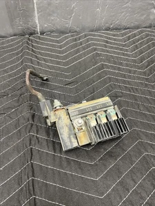 2011 2012 2013 2014 2015 2016 FORD F250 F350 6.7L Battery Circuit Breaker Fuse - Picture 1 of 8