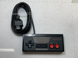 Sharp NES TV US Nintendo Game Television 1989 nero controller NES-004 funzionante OEM - Foto 1 di 7
