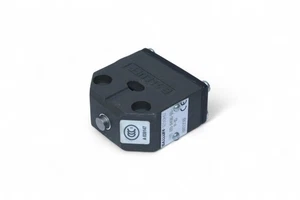 BALLUFF BNS008F LIMIT SWITCH BNS 819-X496-99-P-10 - Picture 1 of 5