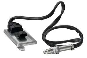 Nox Sensors Nox Catalytic Converter 24V 5-Pin (6Pn 358 186-831) OEM Hella - Picture 1 of 3