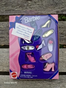 Barbie Pretty Treasures Mattel 14800 Dated 1995 NRFB 6 Pairs of Shoes - Picture 1 of 3