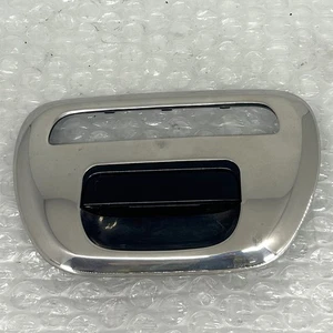 Tailgate Handle for Mitsubishi L200 KB4T Series 4 2.5 DiD - Picture 1 of 8