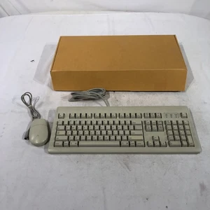Tastiera vintage Apple Design M2980 e mouse desktop M2706 non testata  - Foto 1 di 9