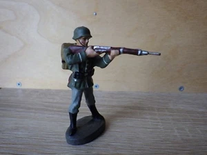 ELASTOLIN Figuren ca. 1935 Soldat Soldat WEHRMACHT Schütze stehend - Bild 1 von 5